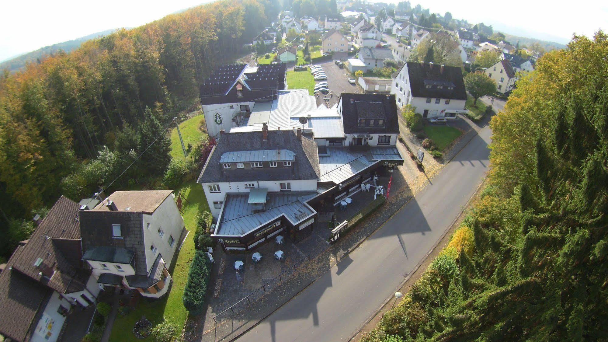 Landhotel Westerwald Ehlscheid Exterior foto